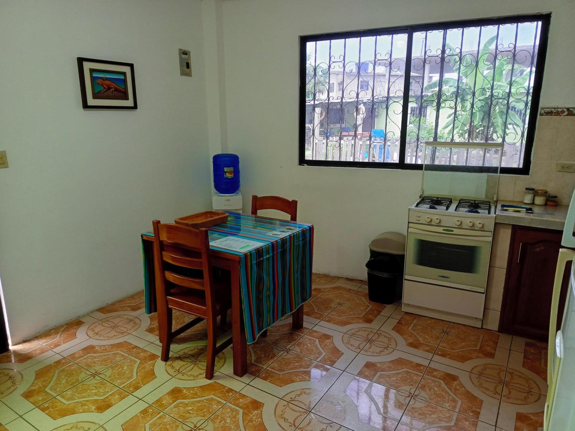 Teresita'S House Suites Con Cocina Privada Puerto Baquerizo Moreno Luaran gambar