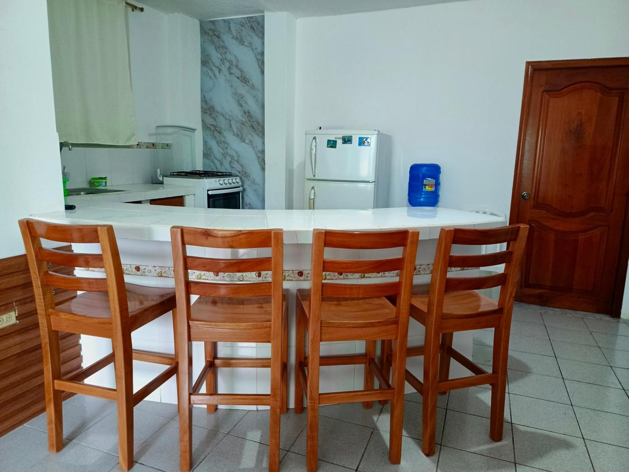 Teresita'S House Suites Con Cocina Privada Puerto Baquerizo Moreno Luaran gambar